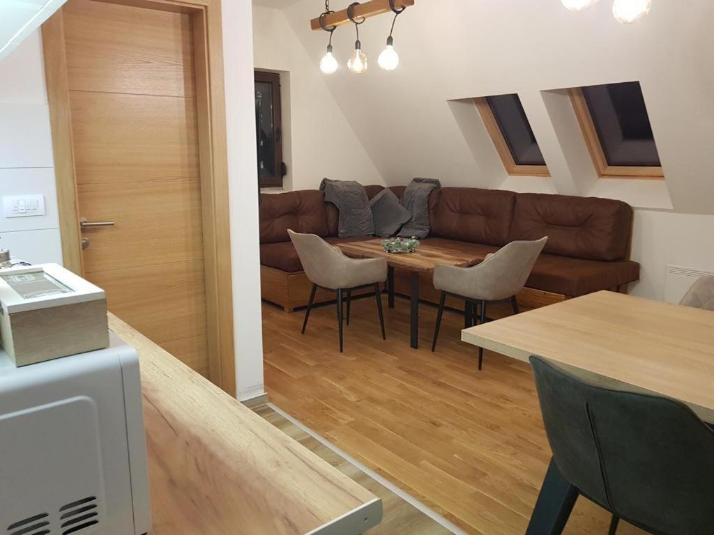 Wood Apartmani - Vila Zimska Idila ヤホリナ エクステリア 写真