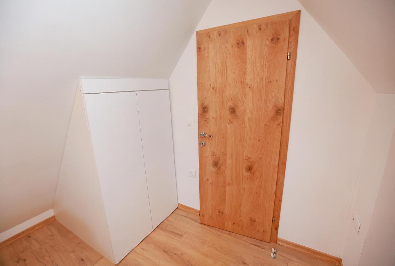 Wood Apartmani - Vila Zimska Idila ヤホリナ エクステリア 写真