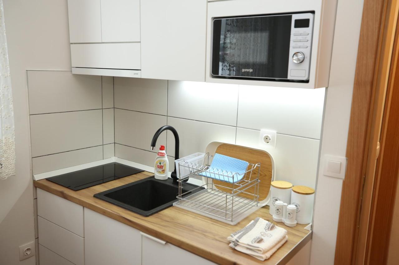Wood Apartmani - Vila Zimska Idila ヤホリナ エクステリア 写真