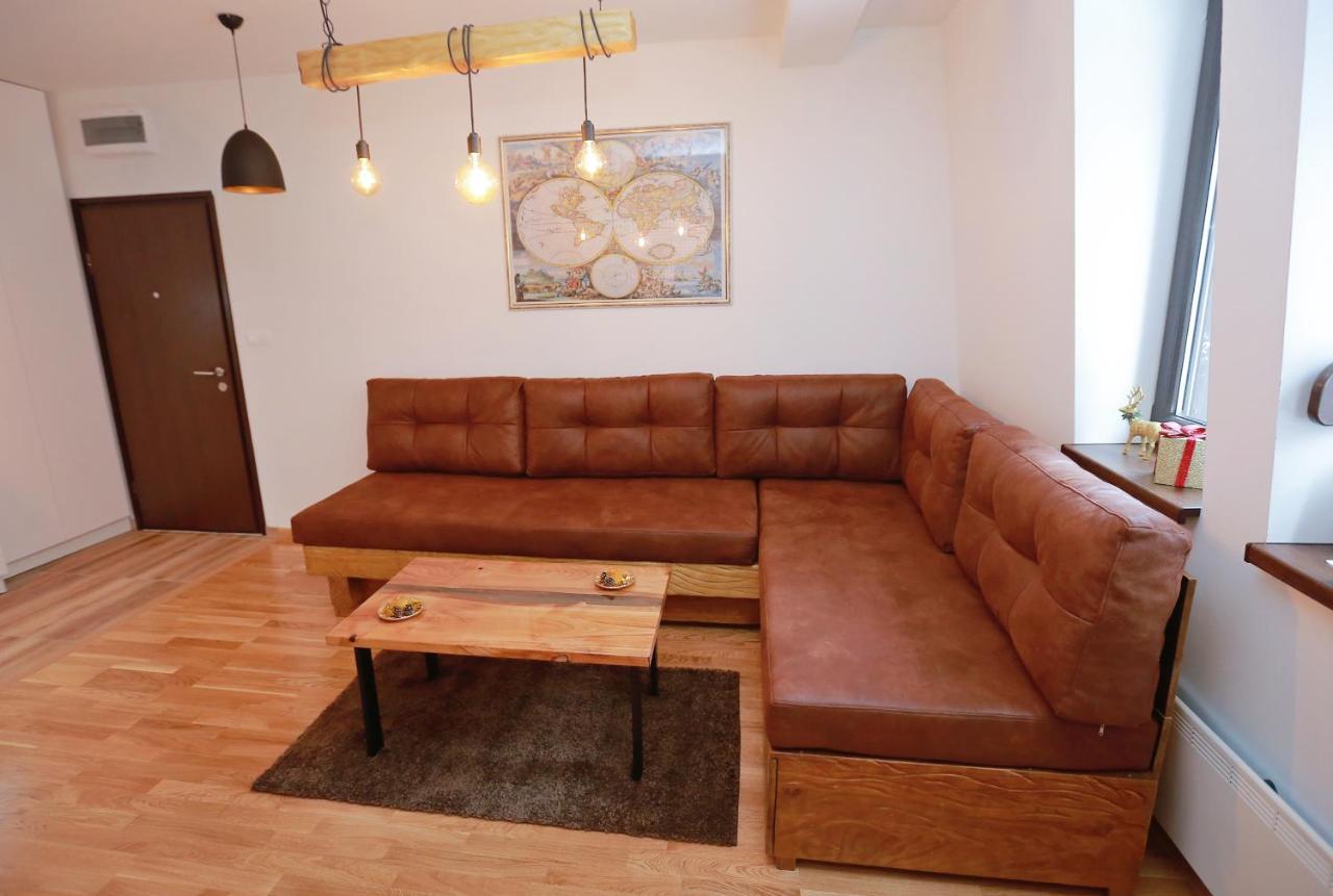 Wood Apartmani - Vila Zimska Idila ヤホリナ エクステリア 写真
